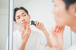 夕方には伸びるヒゲはどうすればいい？ヒゲが夕方には伸びる人の自己処理法と注意点