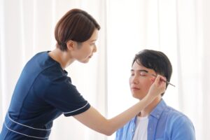 メンズリゼは眉毛だけ脱毛できる?眉毛脱毛の料金・範囲と注意点について解説